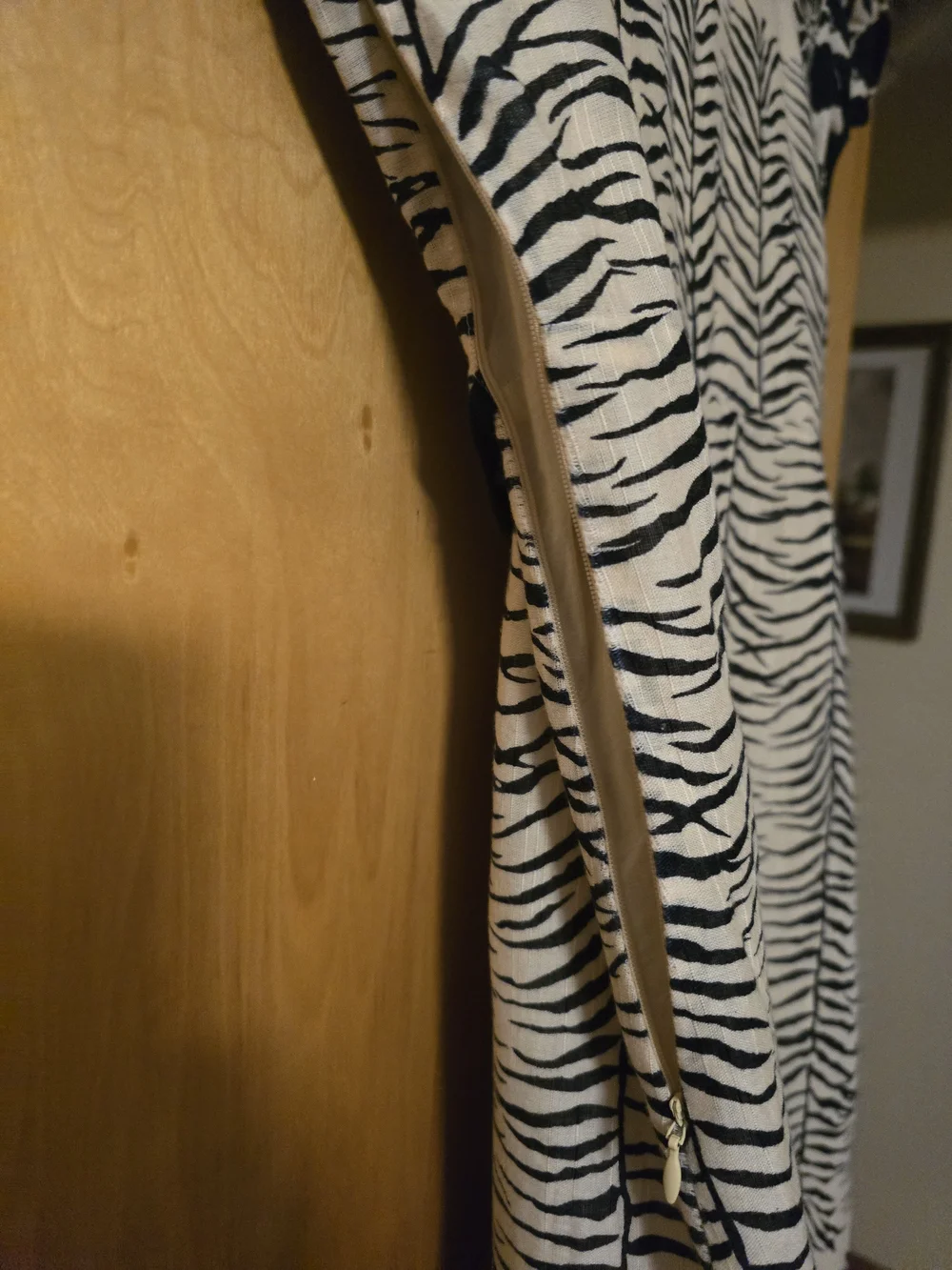 Free People Size 10 Black & Ivory Zebra Floral Print Cotton Empire Waist Dress